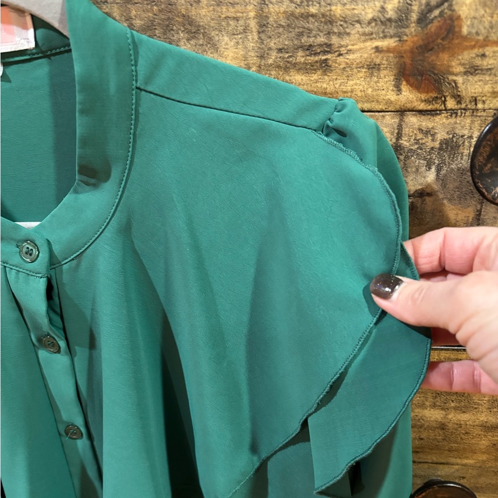 C+D+M Ruffle Front‎ Button-Up Blouse - Picture 3 of 7